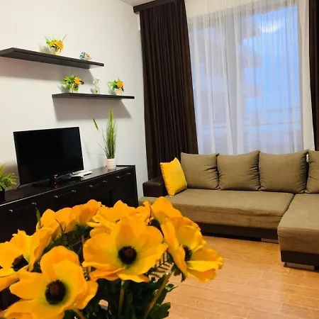 Ank Summerland Apartment
